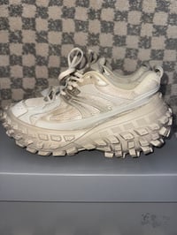 Image 4 of Balenciaga Bouncer Beige Sneaker