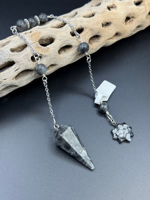 Larvikite Pendulum