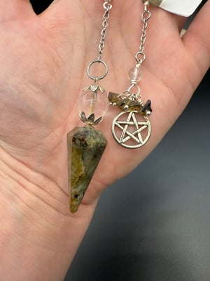 Labradorite Pendulum