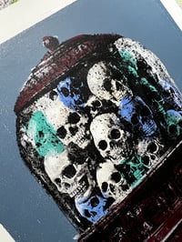 Image 4 of Skull Dispenser X