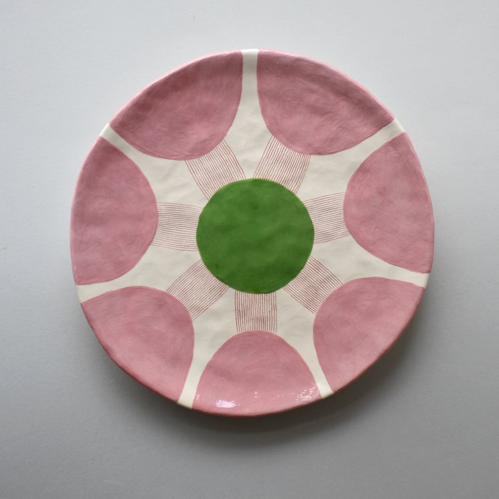 Image of Pink Flower Plate