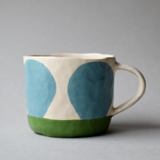 Image of Turquoise/Greeen Dot Cup