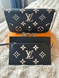 Lv clutch bag 