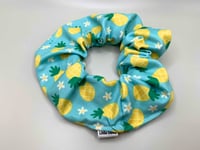 Pineapples & Daisies Scrunchie