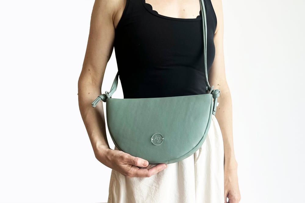 Image of Halfmoon bag Leather