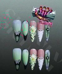 Image 1 of LUXE CHARM - 10 pièces Capsule Forme Stiletto Press On Nails YUMI