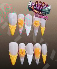 Image 1 of LUXE CHARM - 10 pièces Capsule Forme Stiletto Press On Nails YELENA