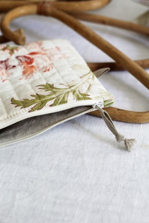 Image of Trousse plate tissu ancien (TRSSFLEURCORAIL)