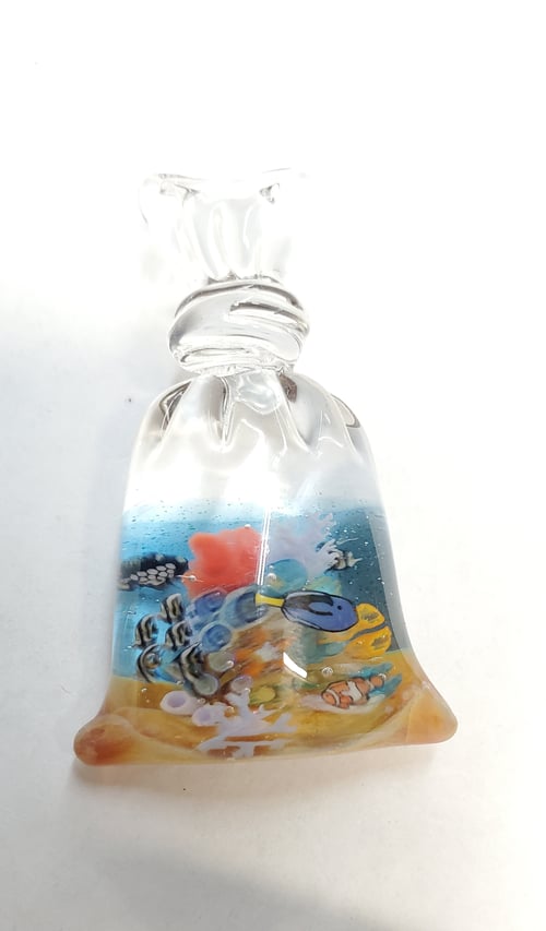 Image of Bagged reefer pendant