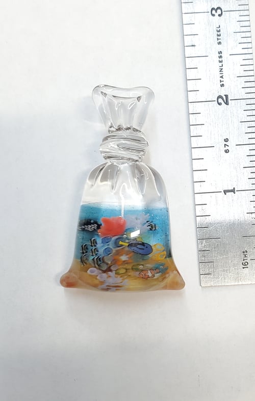 Image of Bagged reefer pendant