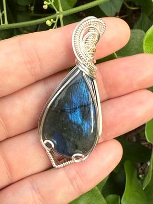 Blue Labradorite Pendant