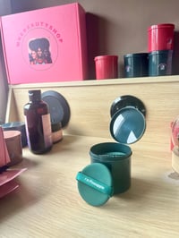 Image 3 of Éponge humidifiante beauté - Douceur & skin