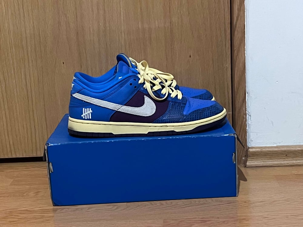 Nike Dunk Low Undefeated 5 on it Dunk vs. AF1