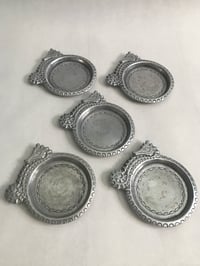 Image 6 of Set of 5 Vintage Seahorse Themed Metal Drinks Coasters
