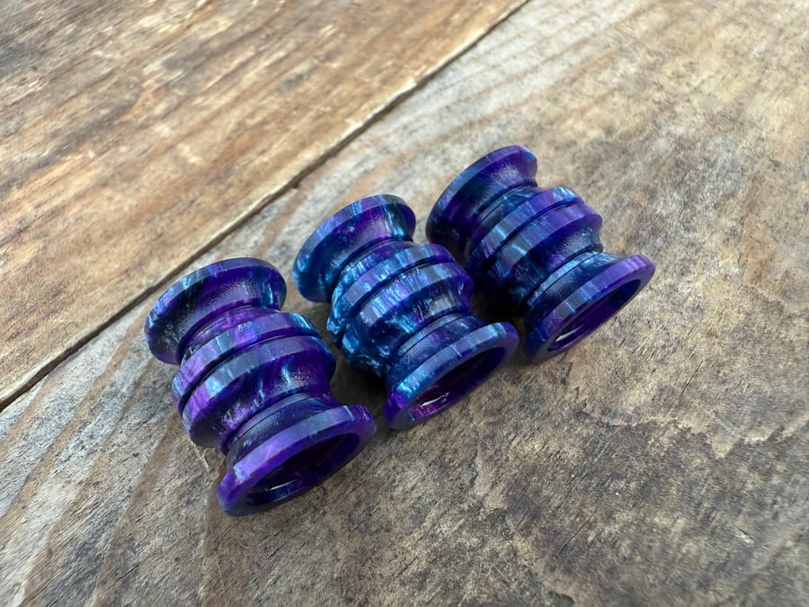Image of Large Purple Midnight