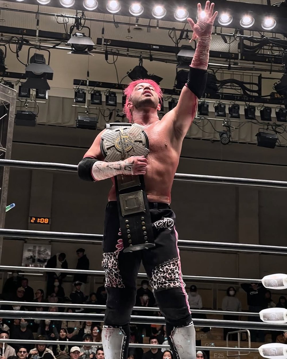 Image of KODM/BJW Deathmatch Heavyweight belt victory gear set