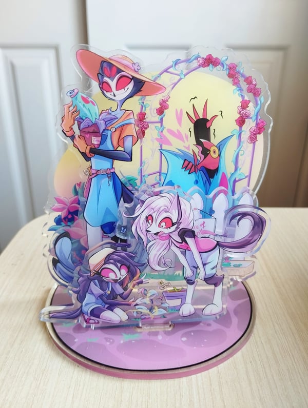 Image of Family Standee (O3)