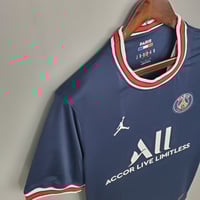 Image 6 of Retro PSG Home 21-22