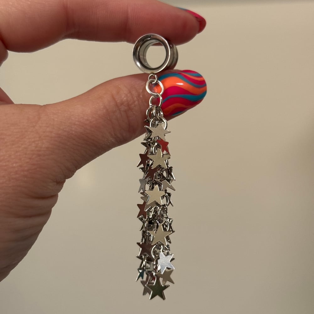 Image of Silver Star Dangles (sizes 4g-2")