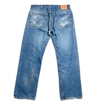 Image 4 of Men's Levis 501 Button Fly XX  Vintage 2003 Straight  leg Dark wash 100 % Cotton,  38/32