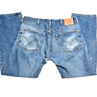 Image 3 of Men's Levis 501 Button Fly XX  Vintage 2003 Straight  leg Dark wash 100 % Cotton,  38/32