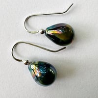 Image 4 of Iris Lustre Drops