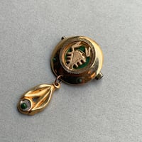 Broche « CANCER »