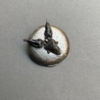 Broche « CAPRICORNE »