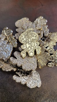 Image 2 of {LIMITED}THE GREAT BUTTLENKO ENAMEL GOLD PIN 
