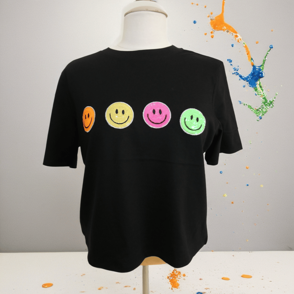 Image of T-shirt Smiles
