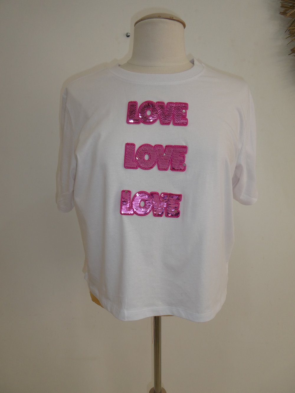 Image of T shirt Love