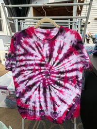 “Cherry Bomb” Tie-Dye Tee – Size Large