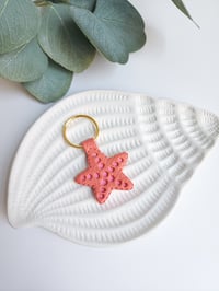 Image 2 of Starfish Keychain 