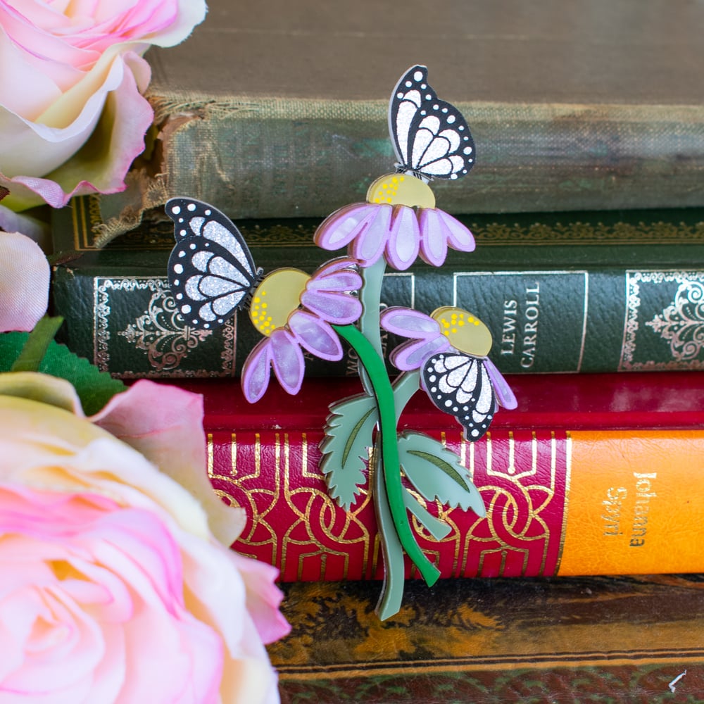 Image of Butterfly Kisses Brooch - Lavender