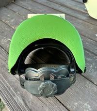 Image 3 of White Sugar Green Solid