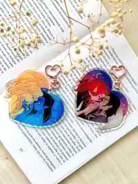 Image 3 of Llaveros XL edición corazones Literarios Liquidación.
