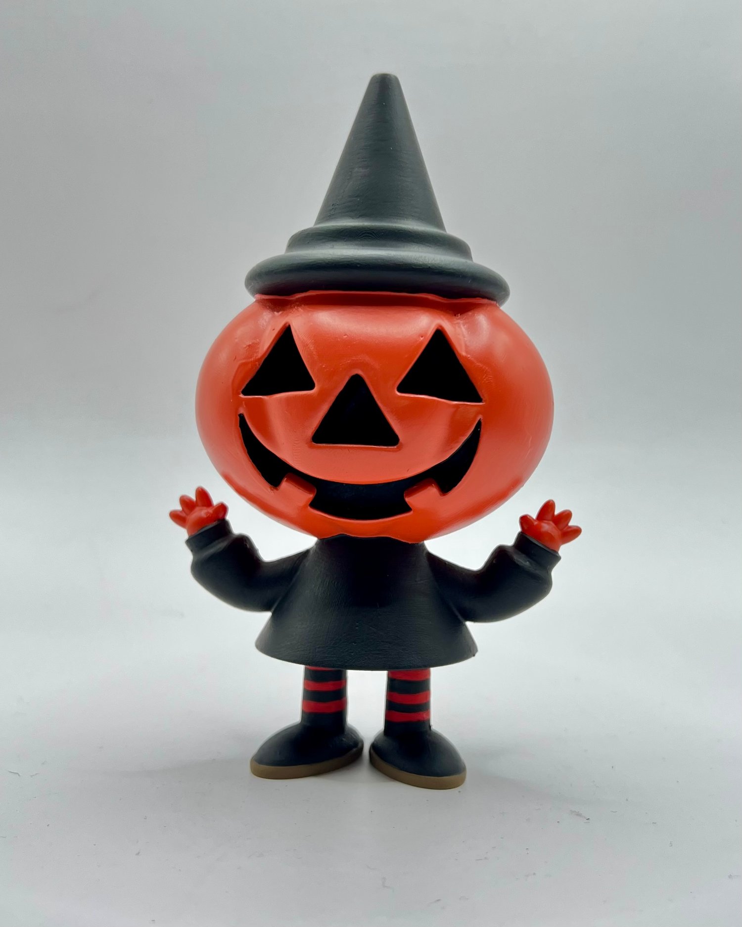 Image of XXL Pumpkin Witch