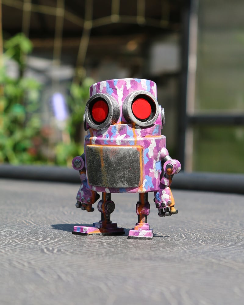Image of UMEdroid (magenta camo)
