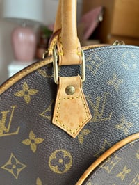 Image 3 of Louis Vuitton Monogram Ellipse MM Bag