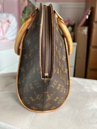 Image 11 of Louis Vuitton Monogram Ellipse MM Bag