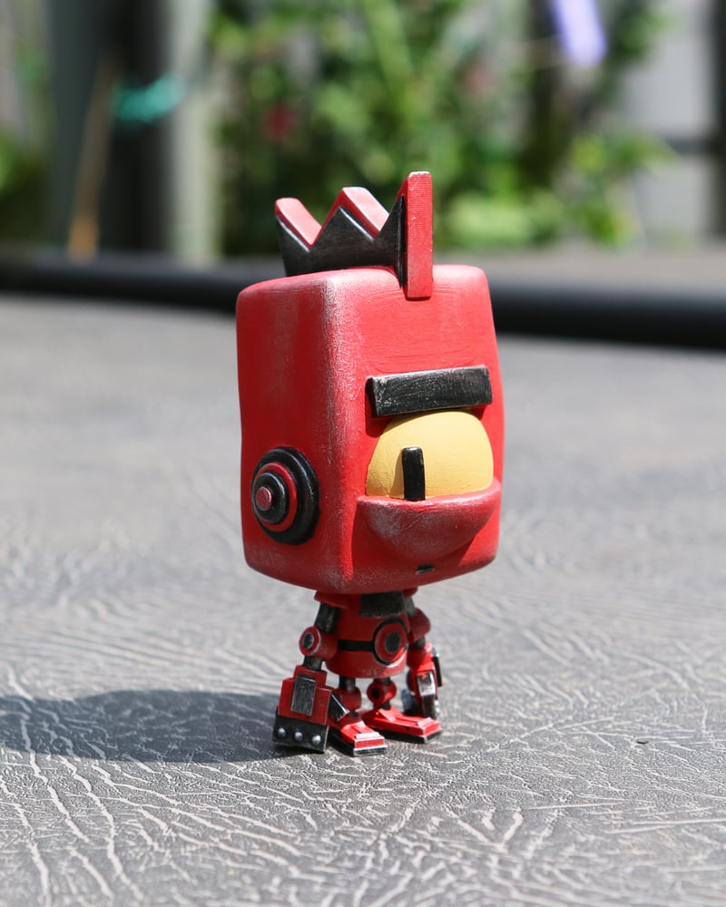 Image of UMEdroid Side Eye (red edition)