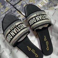 Sole serenity slides
