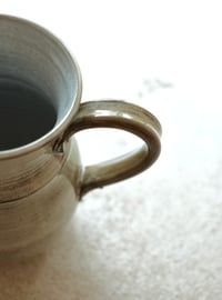 Image 4 of Pichet ancien gris