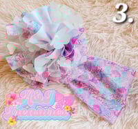 Image 4 of Blue & Pink Barbie
