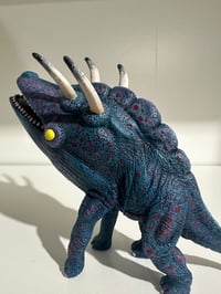 Image 3 of #43 Ballenoide Cornudo