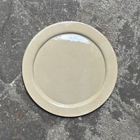 Image 1 of Assiette — sable