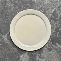 Image 1 of Assiette — crème 