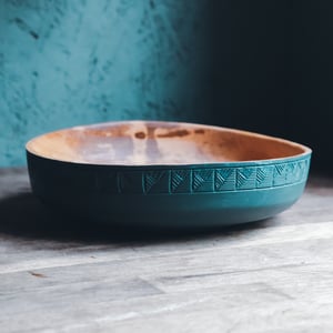 Image of Keverel Gwyrdh – Interwoven Pattern Bowl