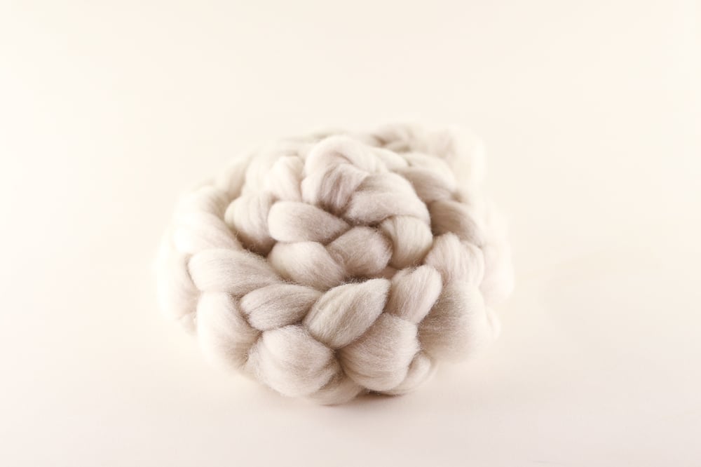 Image of Hilltop Glow Coordinate ☀️ Punta Arenas Wool ☀️ Ecru (PRE-ORDER)