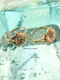 Image 1 of 14k solid gold Diamond Hibiscus Hawaiian ring